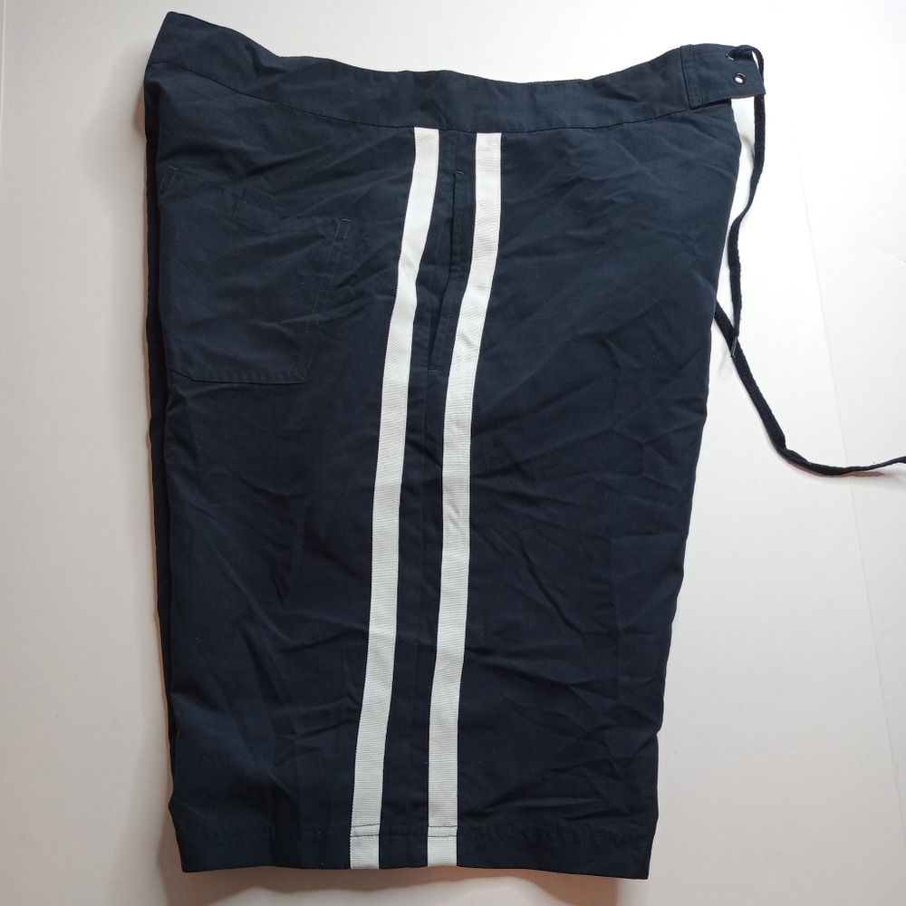 Shorts‎ - Picture 10 of 10